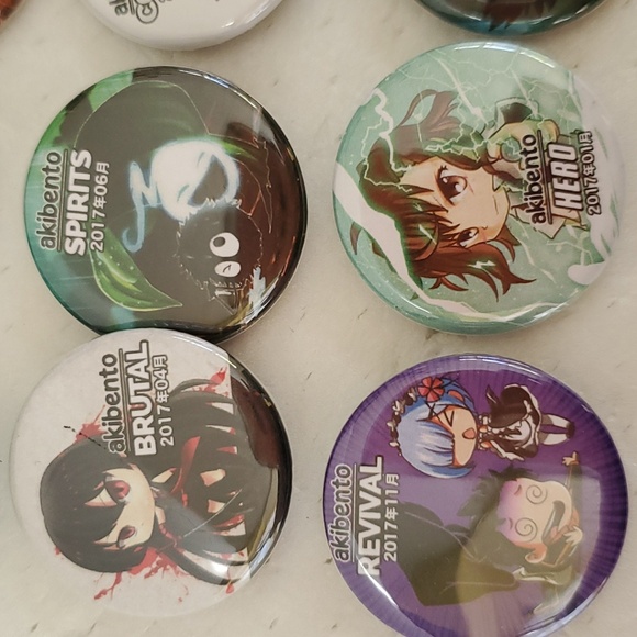 Akibento 2016-2017 Pinback Buttons Lot of 16 - Picture 4 of 6